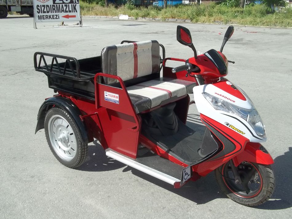 Fma Yıldırım Üç Tekerlekli Kasalı Motosiklet