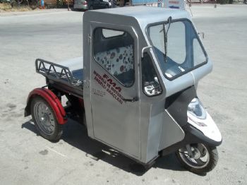 Üç Tekerlekli Motosiklet Kabinli